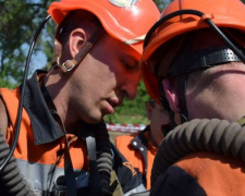 Горноспасатели Кривого Рога стали лучшими в соревнованиях среди промышленных городов Украины