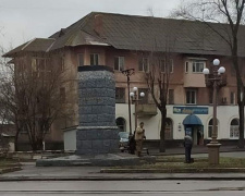 Дегетьманизация в Кривом Роге: исчез памятник Богдану Хмельницкому (фотофакт)