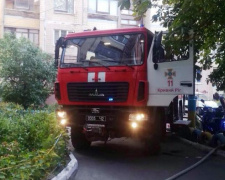 В Кривом Роге двое пенсионеров пострадали во время пожара, один скончался (фото)