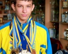 Спортсмен из Кривого Рога стал Чемпионом Украины по таиландскому боксу