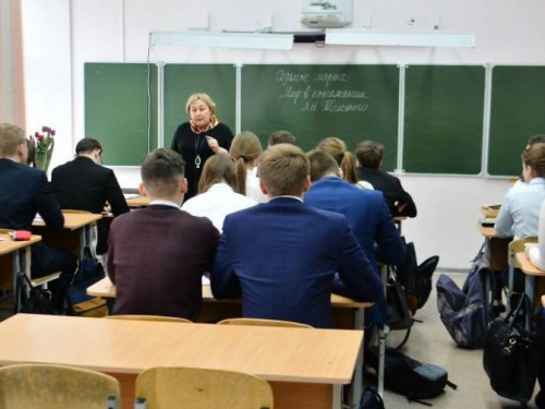 В Кривом Роге будут сообщать в полицию, если ученик не посещает школу 10 дней