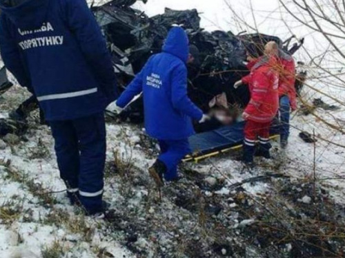 В сети появилось видео с фиксацией скорости "Мазды" перед аварией на трассе "Кривой Рог - Николаев" (видео)