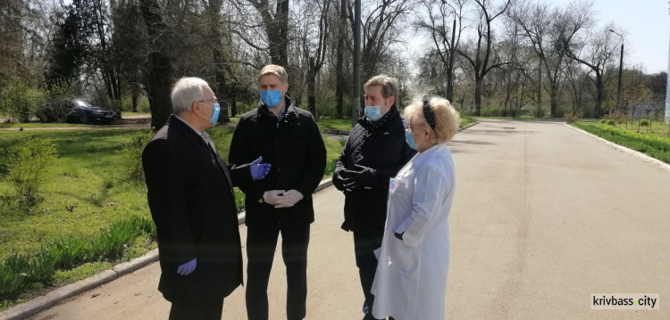 Захист медиків – головне завдання сьогодні, не економте - привезем ще – губернатор Дніпропетровщини