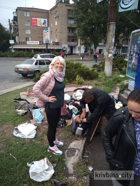 В центре Кривого Рога разбили палатки и бесплатно раздавали еду (ФОТО)