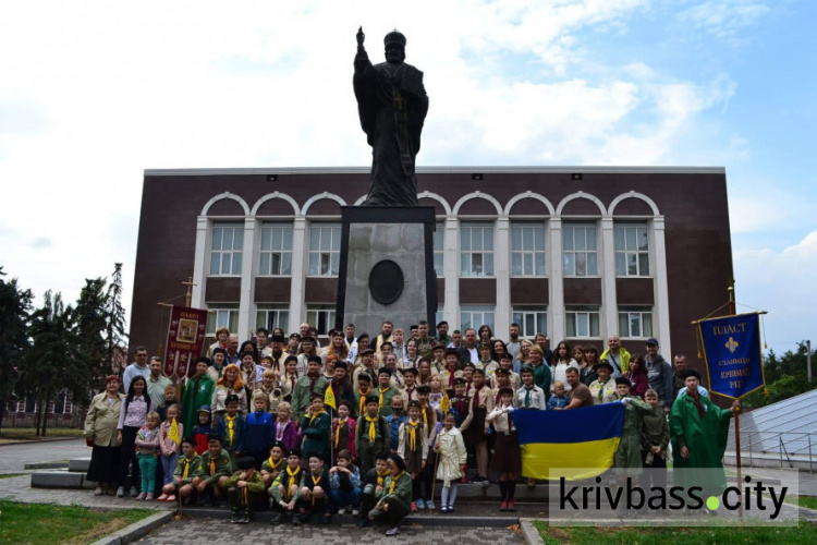 Вшановуючи памʼять про пластунів: ще 5 вулиць у Кривому Розі отримали нові назви