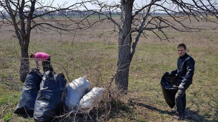 Громада Новополья под Кривым Рогом присоединилась к экоакции (фото)