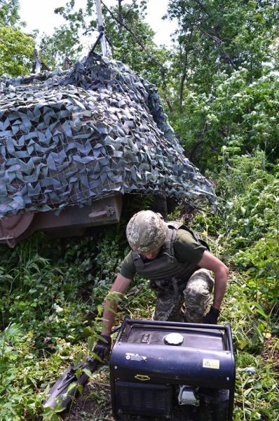 Бойцы криворожской 17-й танковой бригады провели комплексные учения в зоне проведения ООС