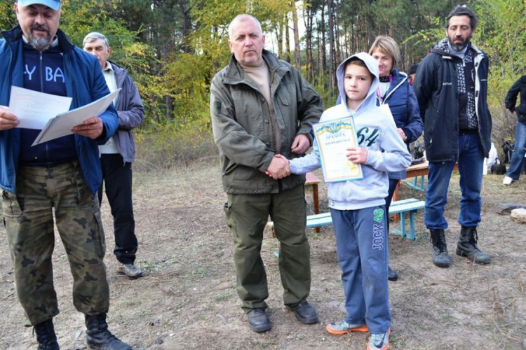 Азарт и море эмоций: в Кривом Роге прошли общегородские соревнования по спортивному ориентированию (фото)