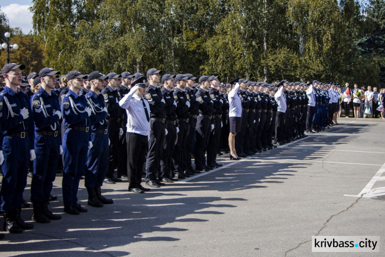 Вступая в ряды курсантов торжественно клянусь..., - в Кривом Роге 125 новобранцев стали курсантами (ФОТО)