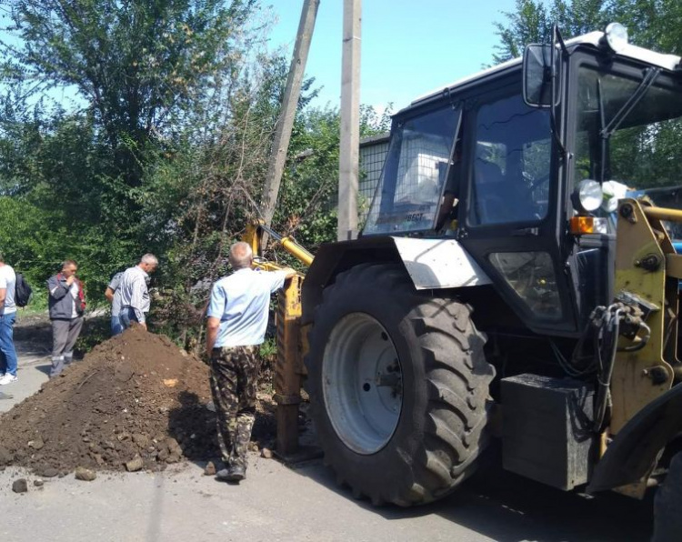 Криворожанин понесет наказание за незаконную врезку и хищение воды (фото)