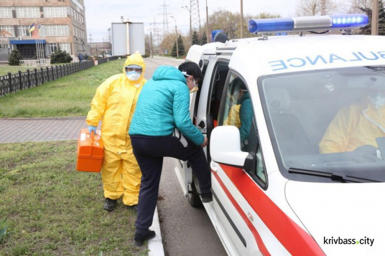 Под присмотром врачей в Кривом Роге амбулаторно лечатся 113 пациентов с COVID-19