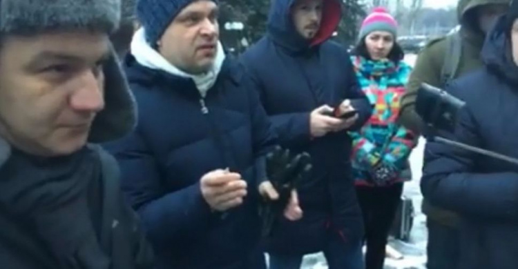 В Кривом Роге состоялся митинг против повышения стоимости проезда в маршрутках