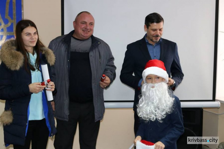 Юридический факультет ДЮИ провел в Кривом Роге День открытых дверей (ФОТООТЧЕТ)