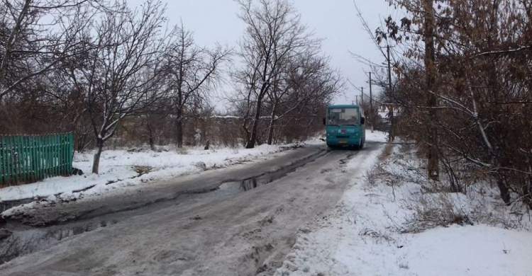 В Кривом Роге водовод оставил жителей Рахмановки без транспорта