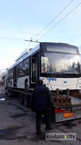 Новий тролейбус прибув до міста раніше!