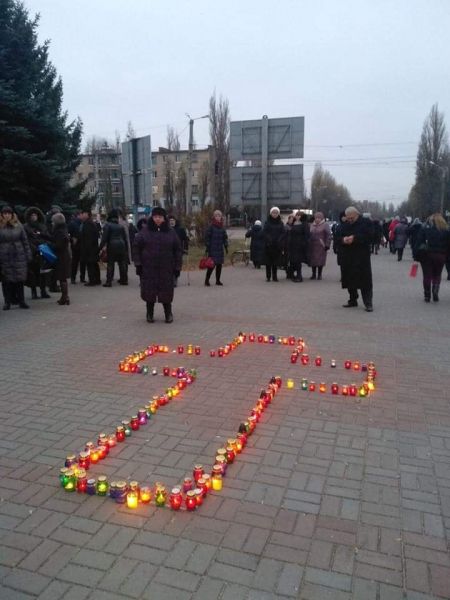 Присоединись и зажги свечу: жители Кривого Рога вспомнят жертв Голодомора (фото)