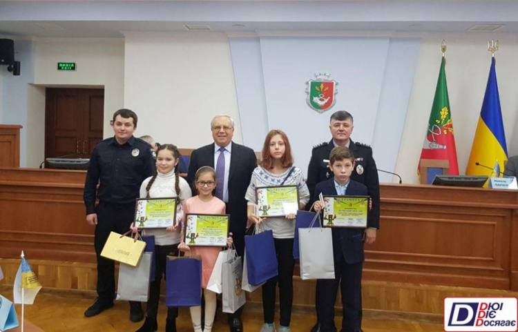 В Кривом Роге подвели итоги городского конкурса "Мій кращий друг - дорожній рух" (фото)