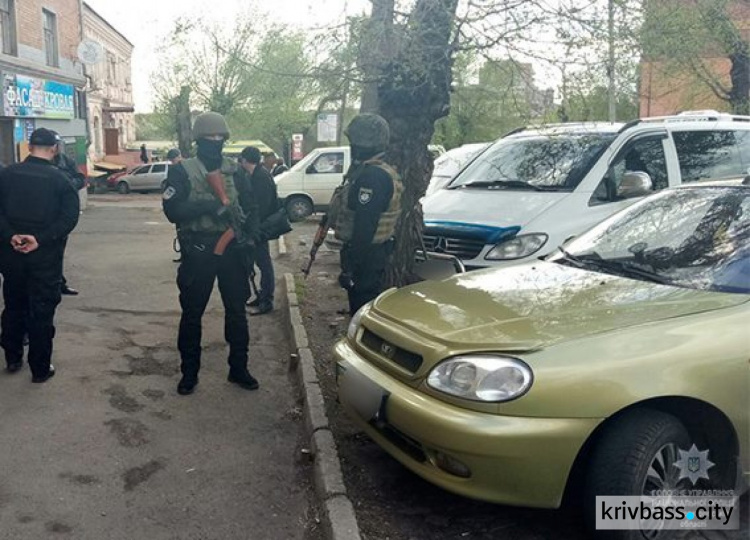 В Кривом Роге мужчину взяли в заложники в обмен на квартиру (ФОТО)