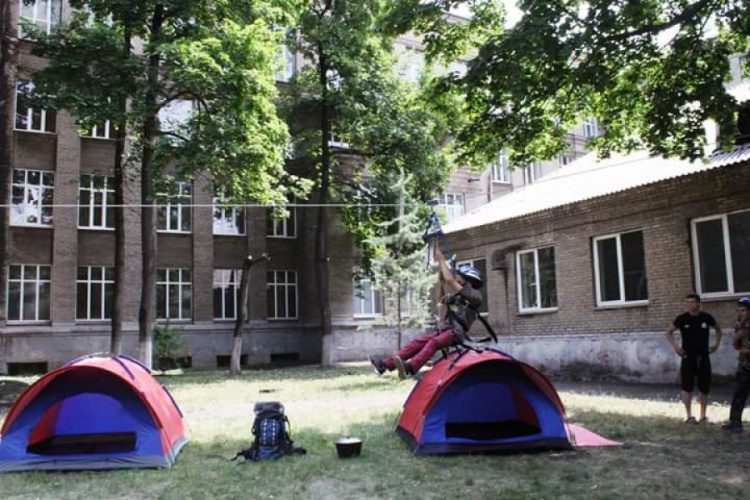 В Кривом Роге открыли новый спортивно-туристический верёвочный комплекс (ФОТО)