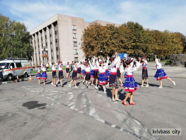 Всегда готовы прийти на помощь: в Кривом Роге ко Дню спасателя организовали праздник (ФОТО)