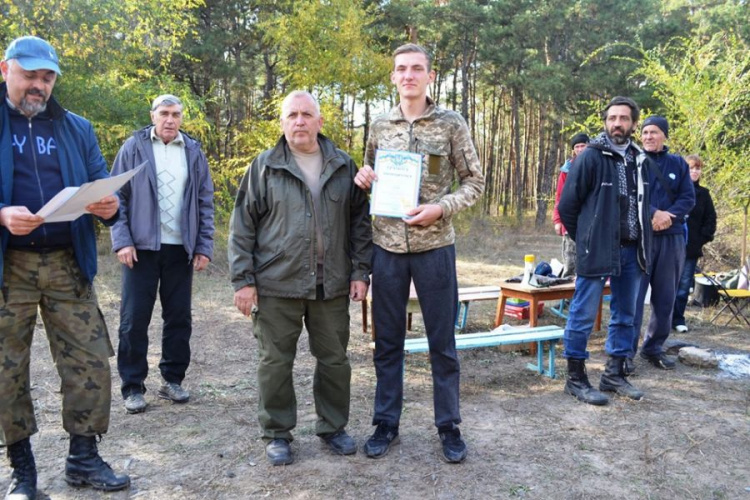 Азарт и море эмоций: в Кривом Роге прошли общегородские соревнования по спортивному ориентированию (фото)