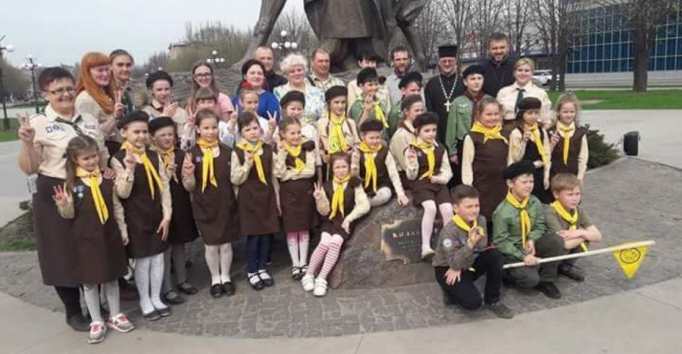 В Кривом Роге пластуны торжественно приняли присягу (ФОТО)