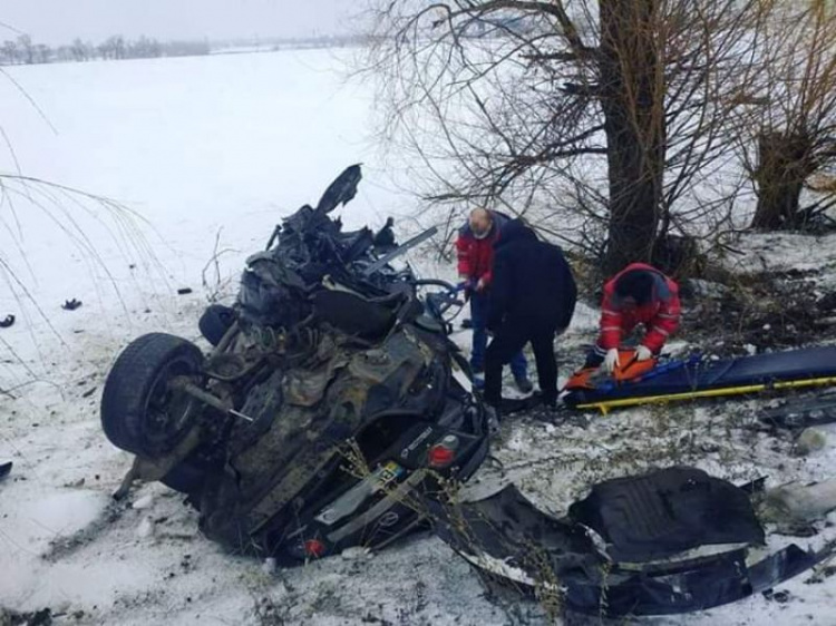 В первый день нового года страшная трагедия на трассе "Кривой Рог-Николаев" унесла жизни (фото)