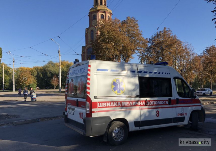 В Кривом Роге маршрутка с пассажирами столкнулась с легковушкой (ФОТО)