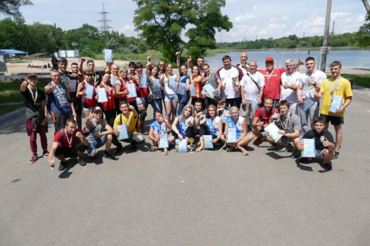 В Кривом Роге прошел спортивный праздник "Замечательное лето" (фото)