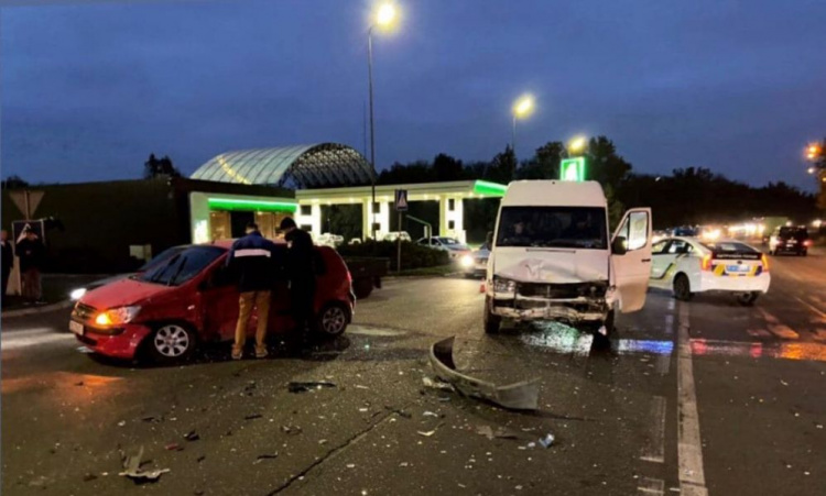 Фото очевидцев происшествия