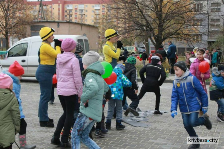 В Кривом Роге на Восточном-2 прошел праздник - открытие обновленных улиц (ФОТОРЕПОРТАЖ)