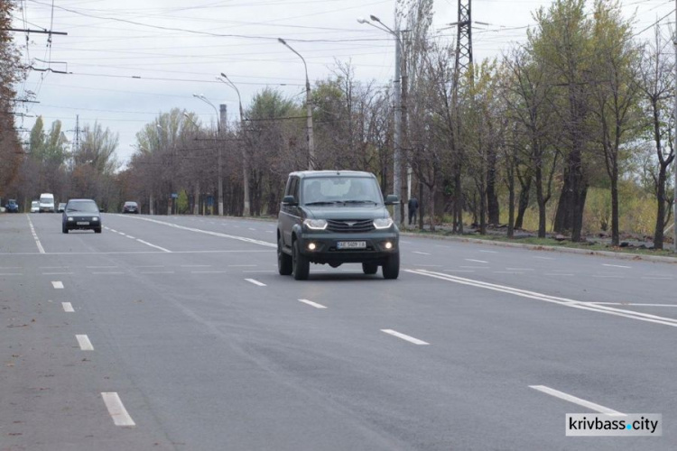 Скажи ямам «нет»: в Кривом Роге завершился капремонт по улице Сергея Колачевского (ФОТО)