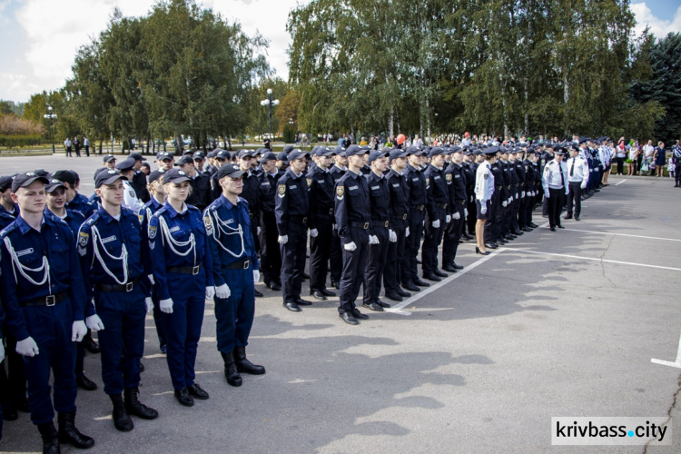 Вступая в ряды курсантов торжественно клянусь..., - в Кривом Роге 125 новобранцев стали курсантами (ФОТО)