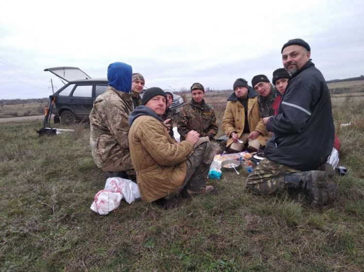 Недалеко от Кривого Рога во время ремонтных работ водопровода нашли человеческие останки (фото)