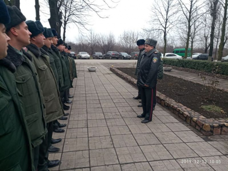 Столовая, клуб и производственные цеха: в Кривом Роге показали как живут и где работают заключенные колонии(фото)