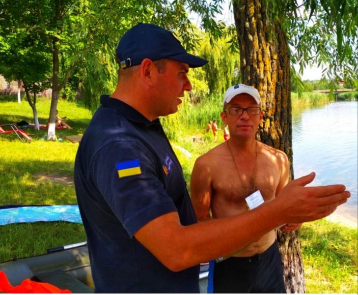 На водоемах Кривого Рога спасатели и полиция проводят рейды (фото)