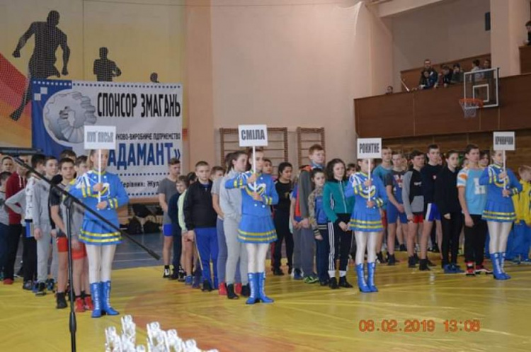 В Кривом Роге прошёл Всеукраинский турнир по вольной борьбе (фото)