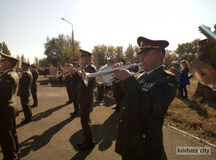 Танкова бригада Кривого Рогу повернулася із зони ООС (фоторепортаж)