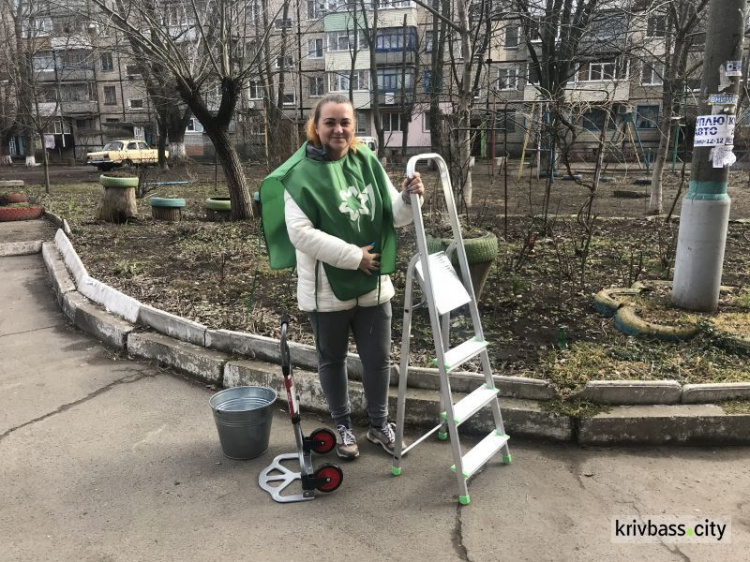 К весенней толоке: участники конкурса «Цветущий двор» получили подарки для своих придомовых территорий