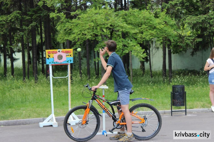 Юные криворожане соревновались в биатлоне и «весело стартовали» (ФОТО)