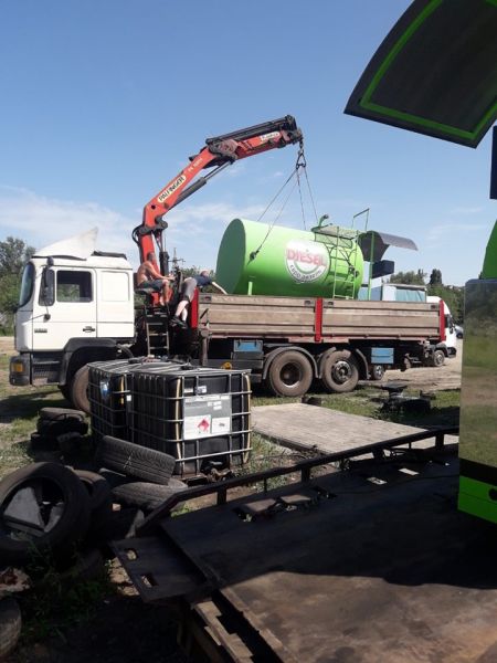 В Кривом Роге пресекли деятельность незаконной газовой заправки (фото)