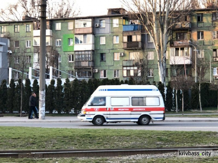 За сутки в Кривом Роге госпитализировали 10 человек с пневмонией