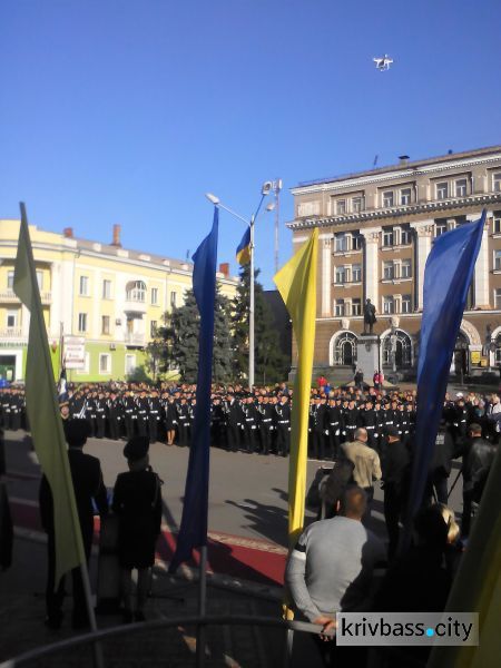 В Кривом Роге курсанты Донецкого юридического института присягнули на верность Украинскому народу (ФОТОРЕПОРТАЖ)