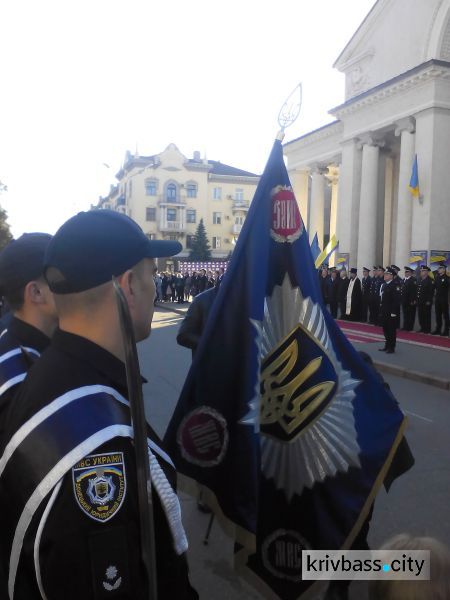 В Кривом Роге курсанты Донецкого юридического института присягнули на верность Украинскому народу (ФОТОРЕПОРТАЖ)