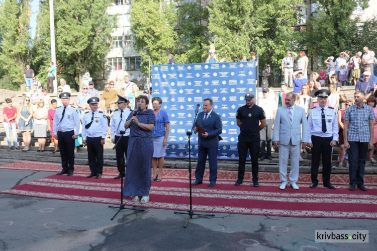 Голуби, флаг из шаров и квесты: в Кривом Роге День знаний прошел по-новому (ФОТОРЕПОРТАЖ) + (ВИДЕО)