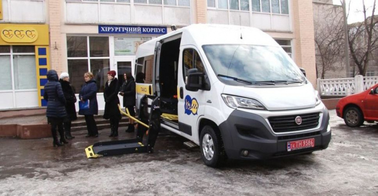 В Кривом Роге стало больше машин "социального такси" (фото)