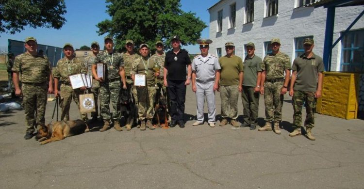 Кинологи из Кривого Рога вернулись с победой с международных соревнований в Запорожье (фото)