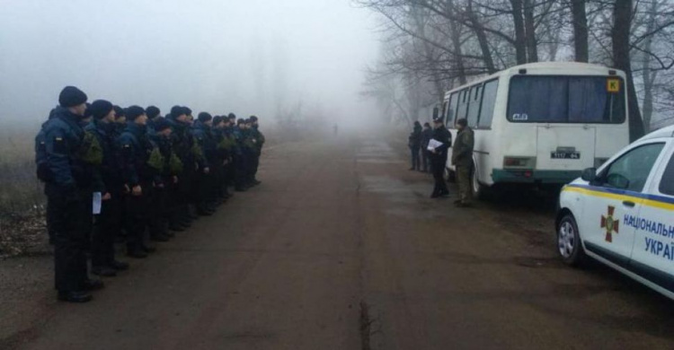 В Кривом Роге охрану общественного порядка будут обеспечивать более сотни нацгвардейцев и полицейских