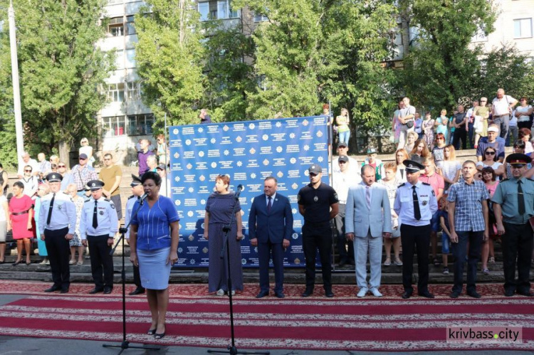 Голуби, флаг из шаров и квесты: в Кривом Роге День знаний прошел по-новому (ФОТОРЕПОРТАЖ) + (ВИДЕО)