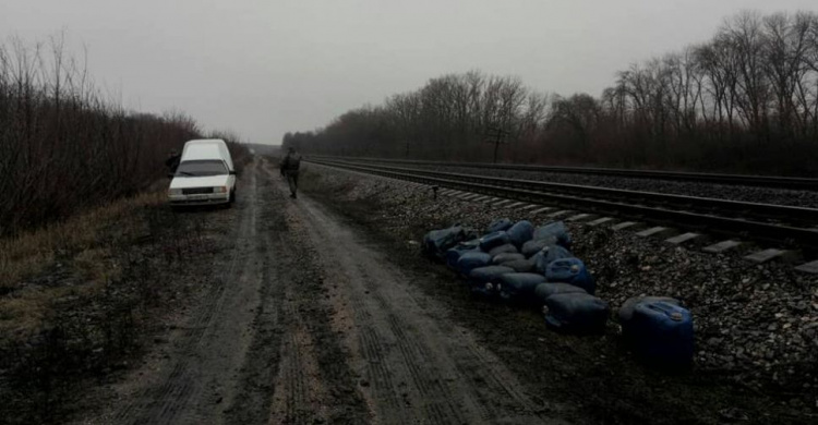 Нацгвардейцы из Кривого Рога остановили кражу топлива в зоне ООС